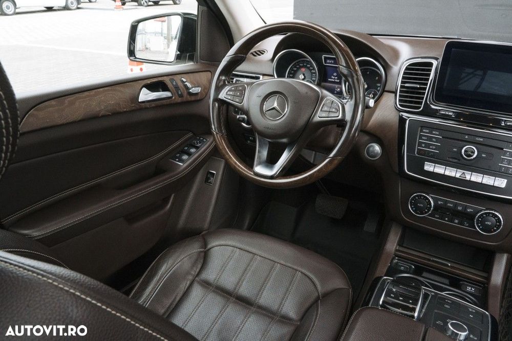 Mercedes-Benz GLE - 9