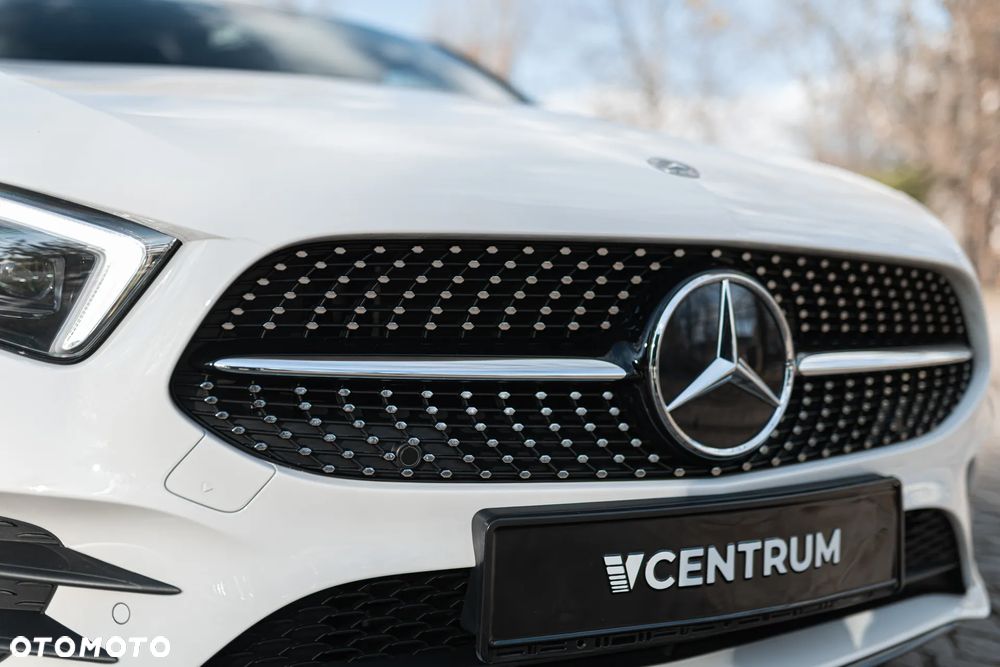 Mercedes-Benz Klasa A 250 E AMG Line 8G-DCT - 6