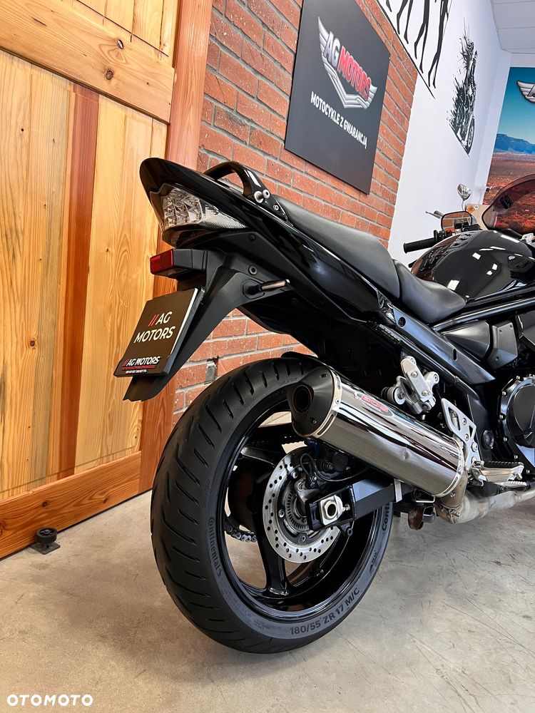 Suzuki GSX 1000 - 10