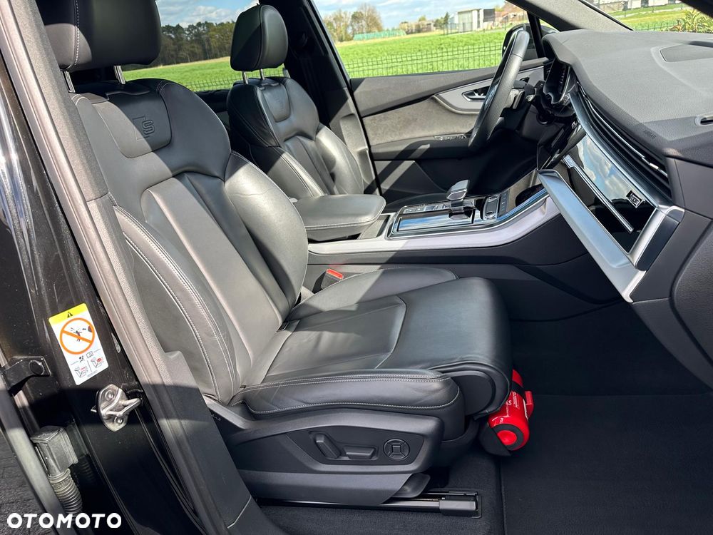 Audi Q7 50 TDI mHEV Quattro Black Edition Tiptr - 23