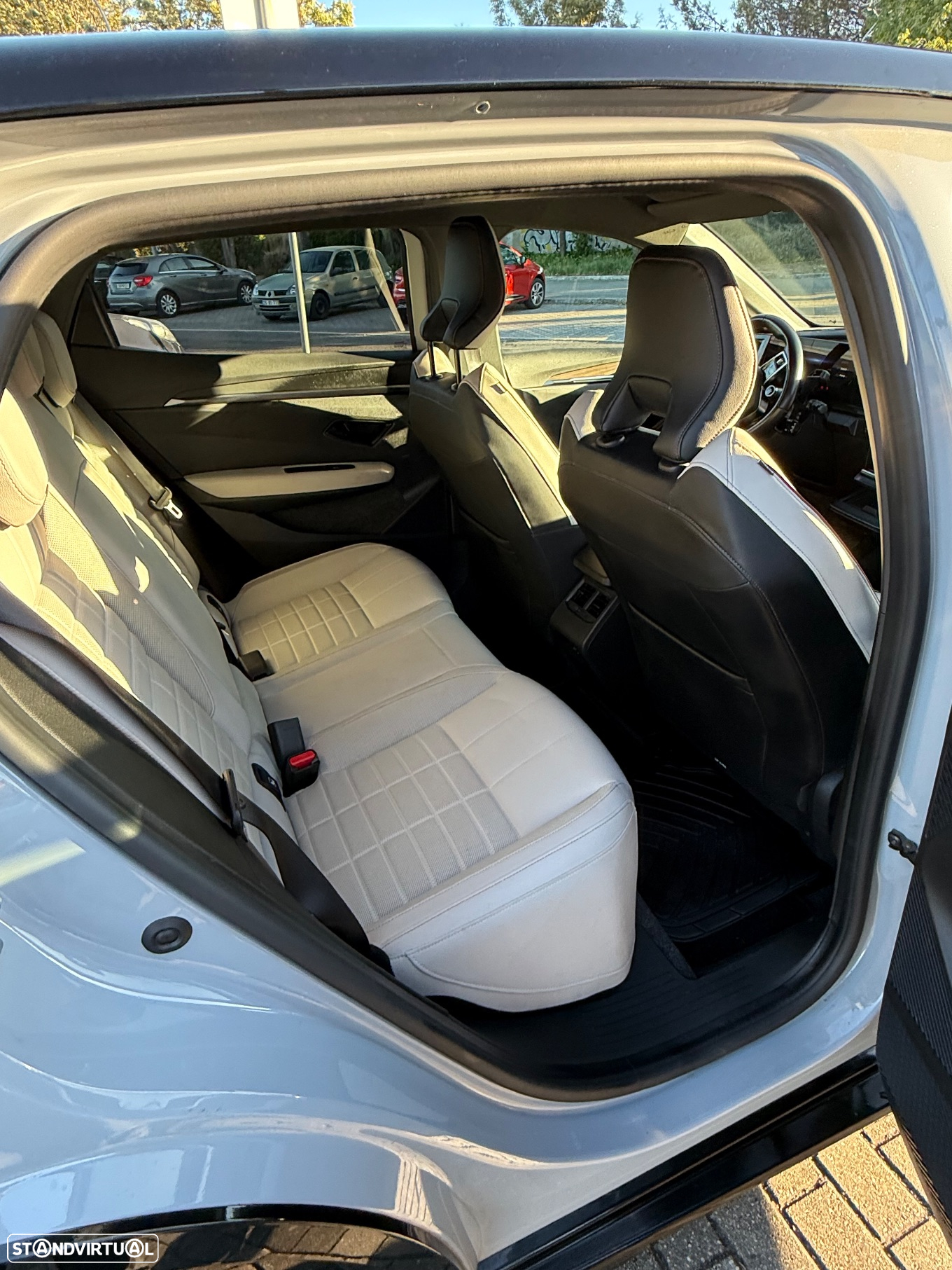 Renault Mégane E-Tech EV60 Iconic - 10