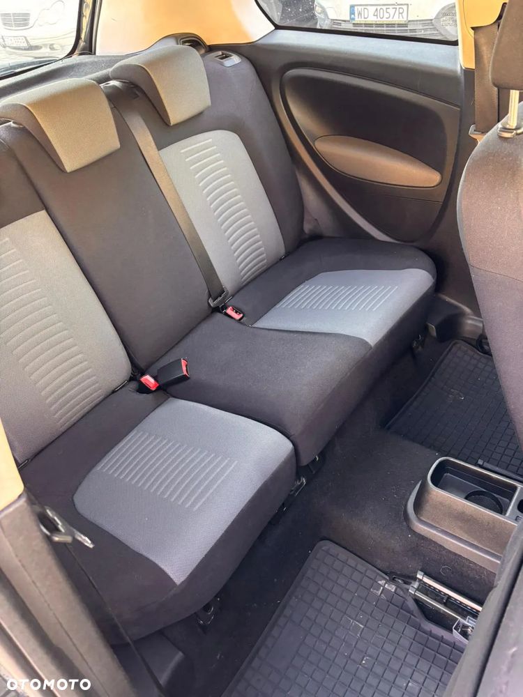 Fiat Grande Punto 1.4 8V - 10