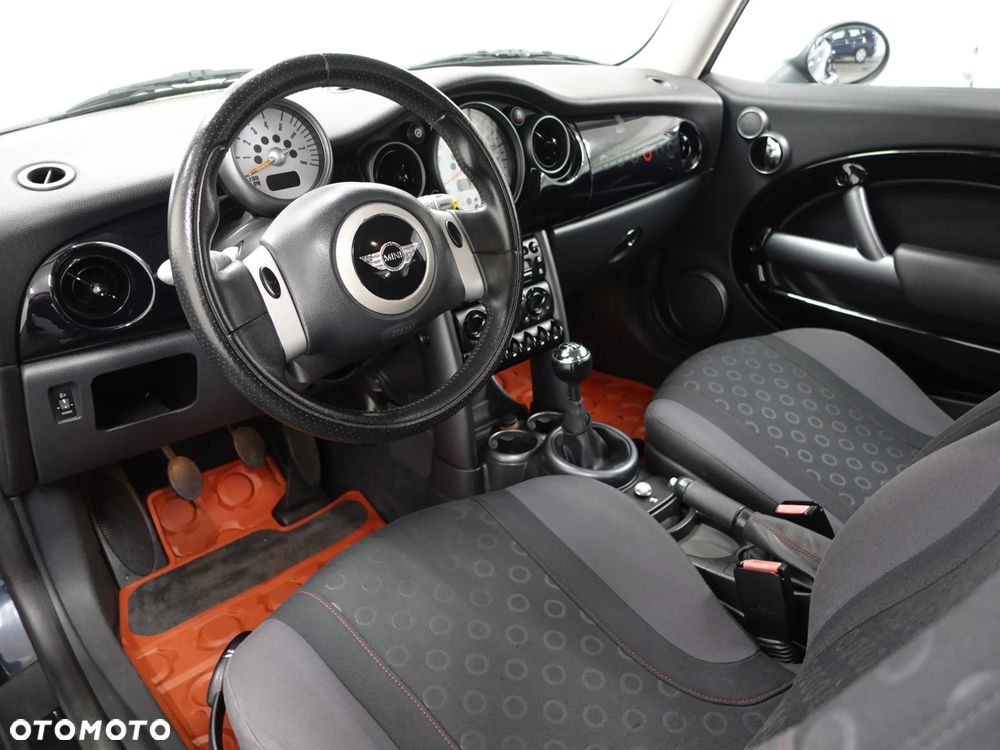 MINI ONE Seven - 20