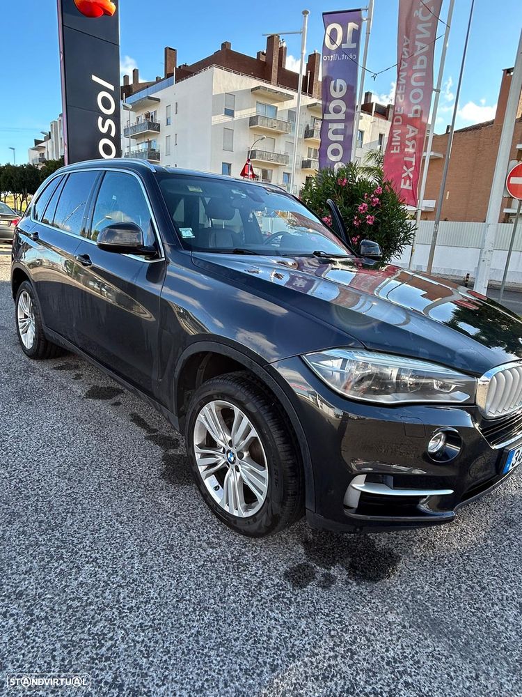 BMW X5 25 d sDrive Comfort 7L — fotografia 29