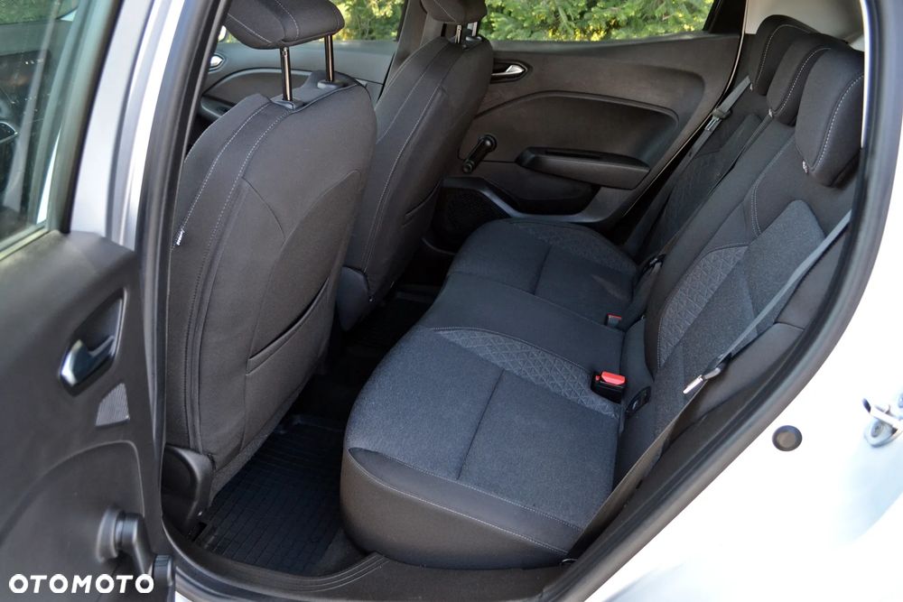 Renault Clio - 18