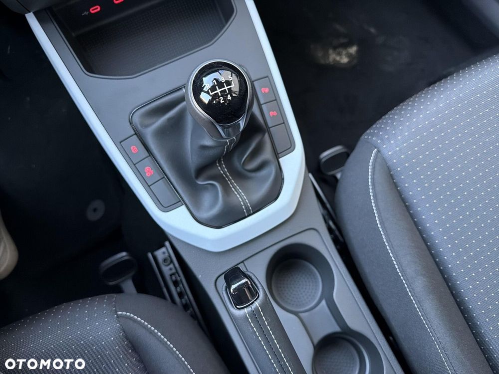 Seat Arona - 17