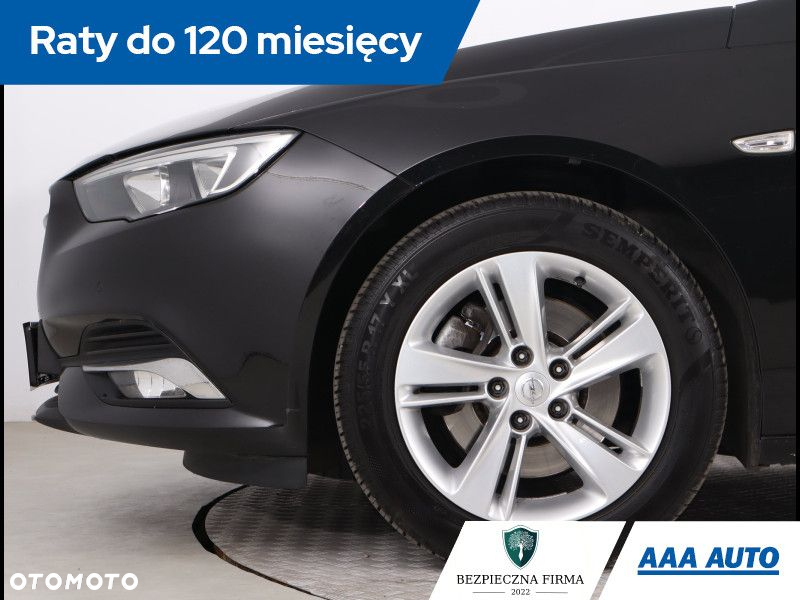 Opel Insignia - 15