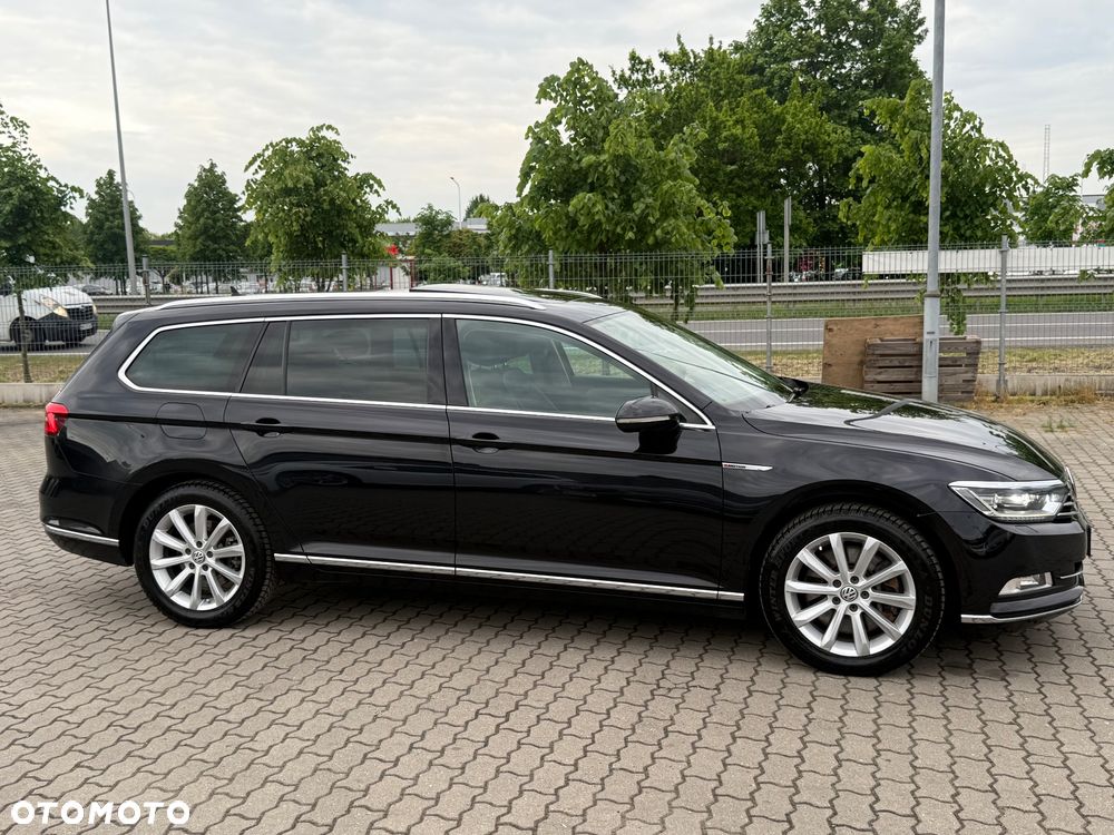 Volkswagen Passat 2.0 TDI SCR 4Motion DDG Highline - 20