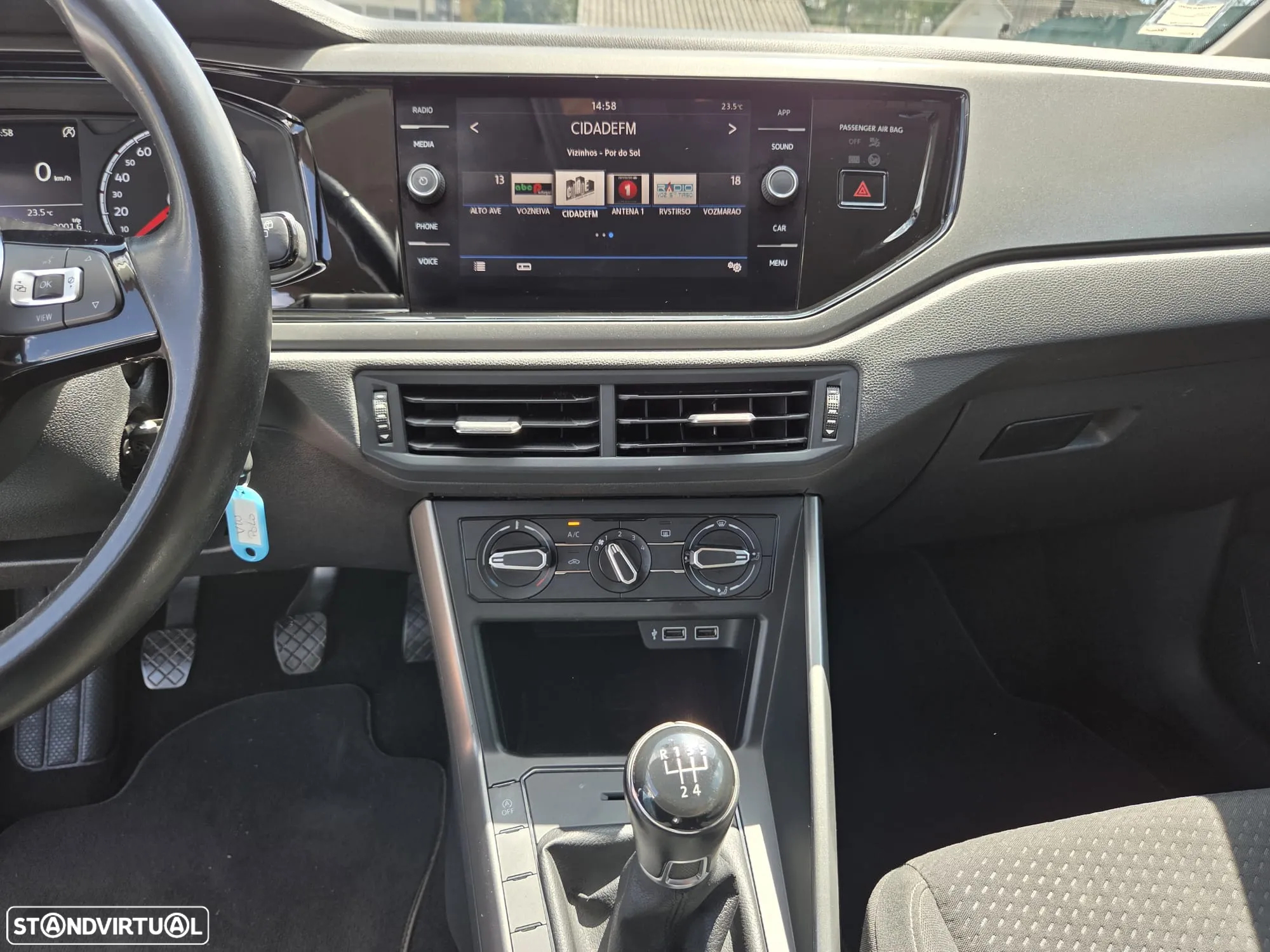 VW Polo 1.6 TDI Confortline - 14