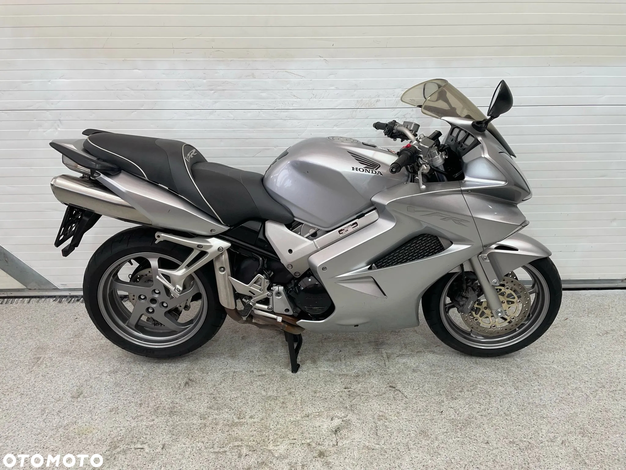 Honda VFR - 20