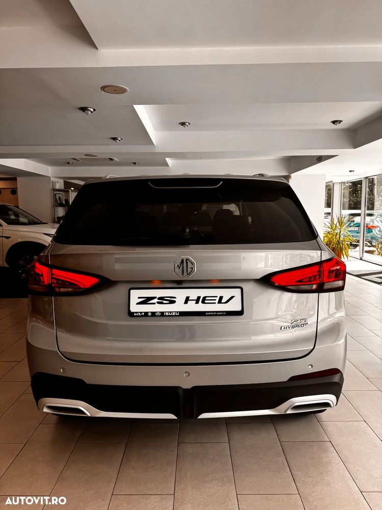 MG ZS HEV - 5
