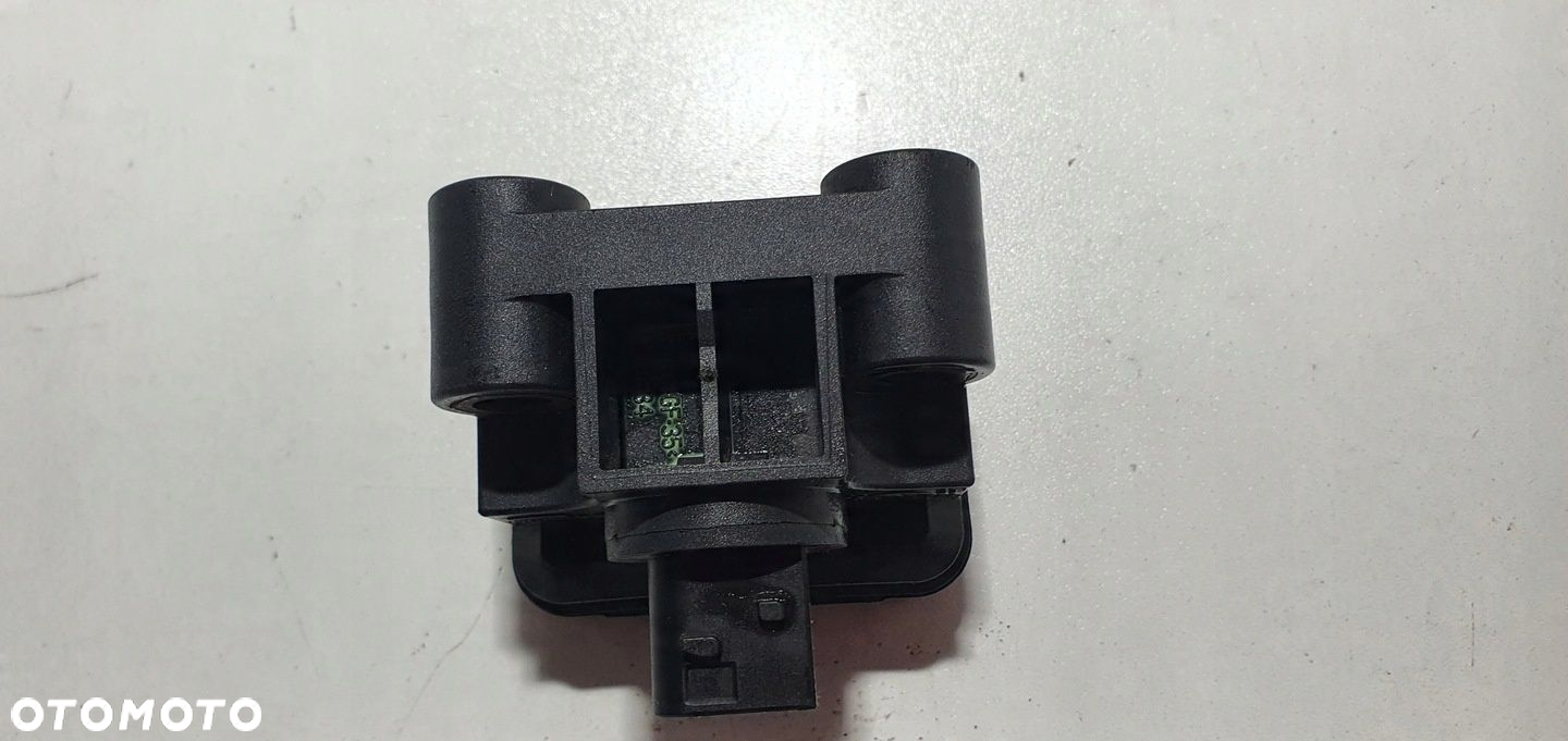 Czujnik Sensor ESP 12V Mercedes Actros MP 4 A0375459932 - 2