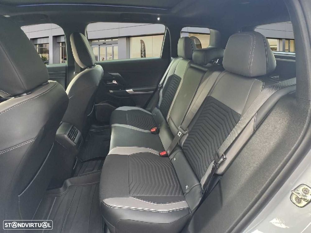 Jeep Compass - 10