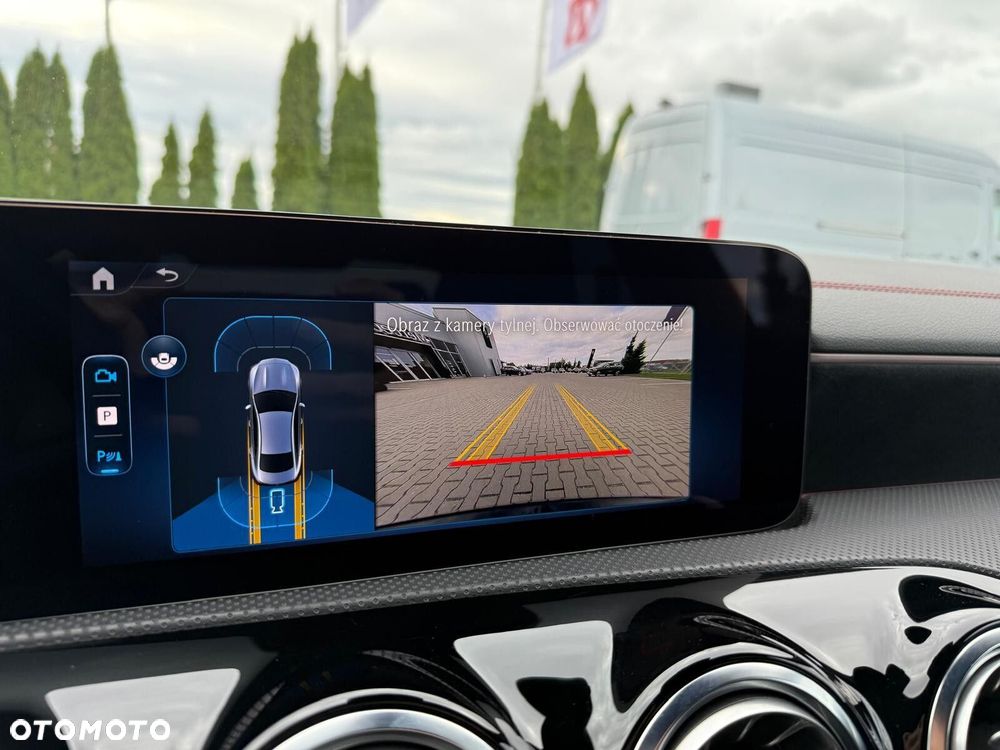 Mercedes-Benz CLA - 17