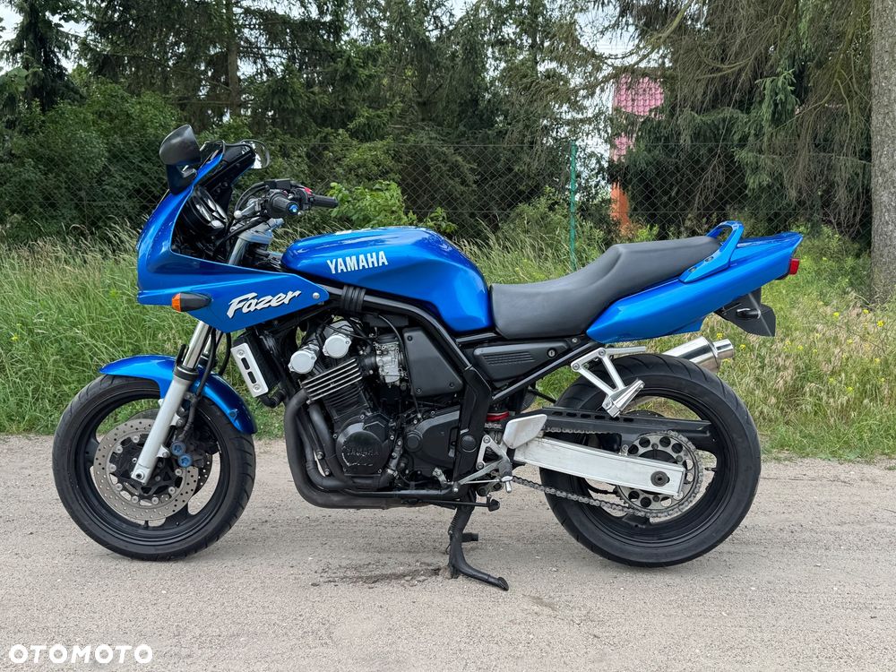 Yamaha FZS - 18
