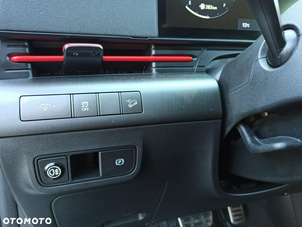 Hyundai Kona - 14