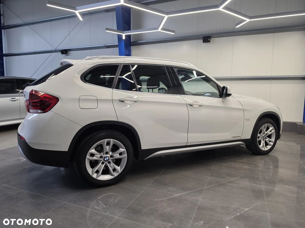 BMW X1 xDrive20d - 16