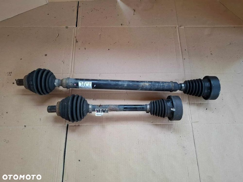 PÓŁOŚ PÓŁOŚKA PRAWA LEWA KRÓTKA DŁUGA VW GOLF V 1,9 TDI JETTA 1K0407271BL 1K0825272EC