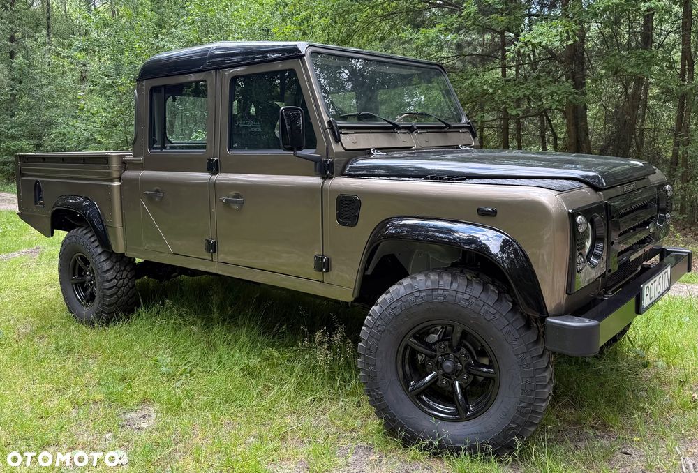 Land Rover Defender - 18