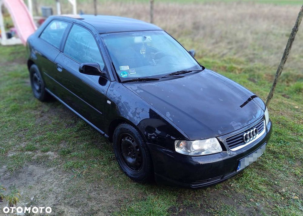 Audi A3 Sportback - 1
