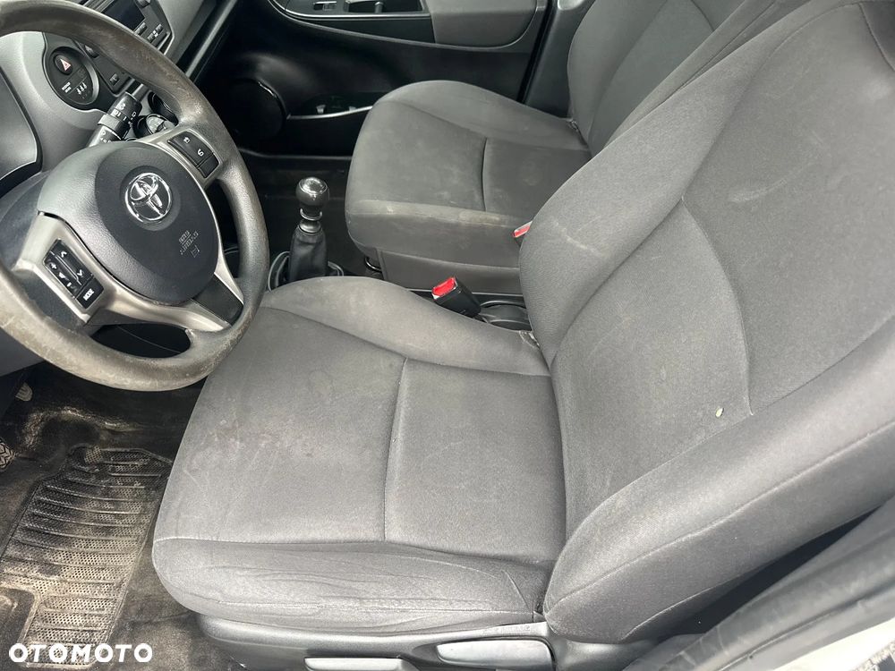 Toyota Yaris 1.5 Active - 22