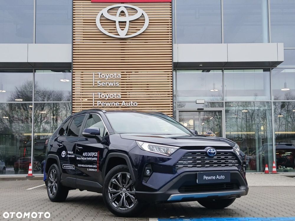 Toyota RAV4 - 1