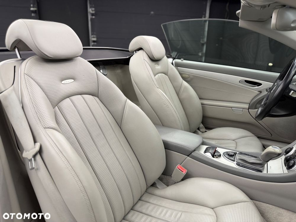Mercedes-Benz SL 55 AMG - 13