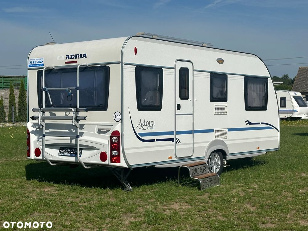 Adria ADORA 472 LU z napędem i markizą ze ścianami.  DMC 1300 - 1