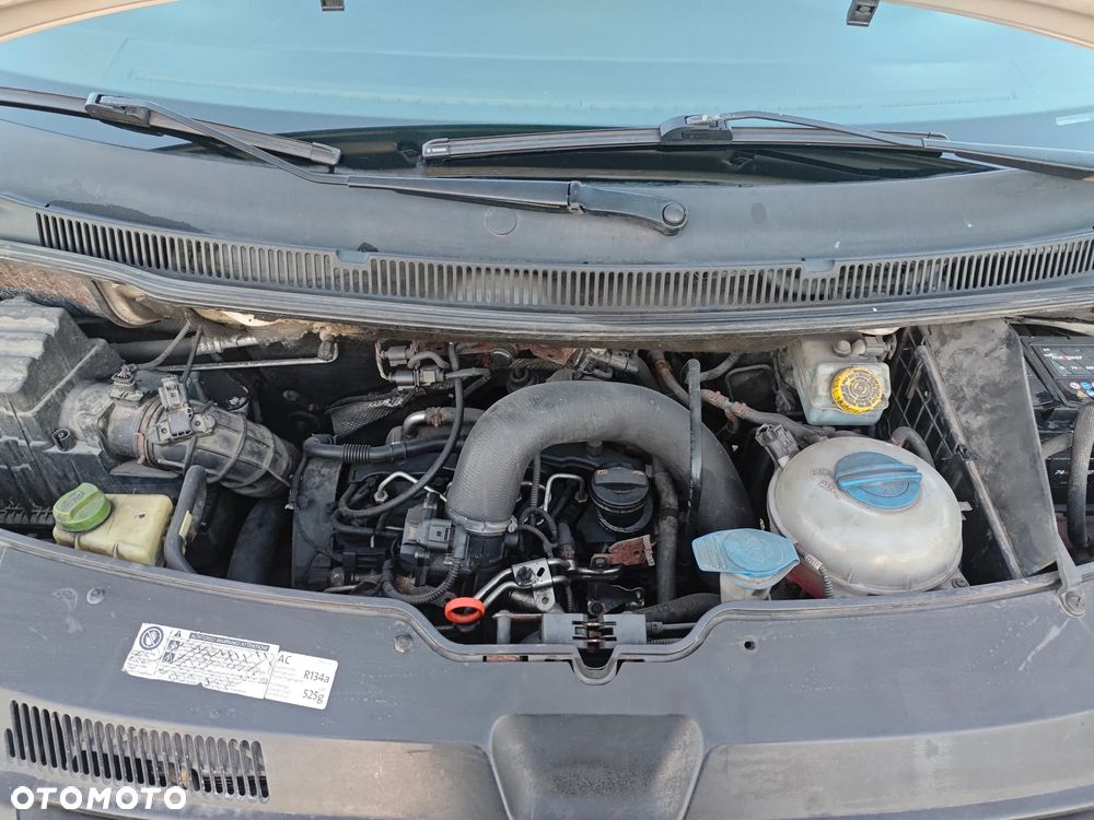 Volkswagen TRANSPORTER T5 - 14