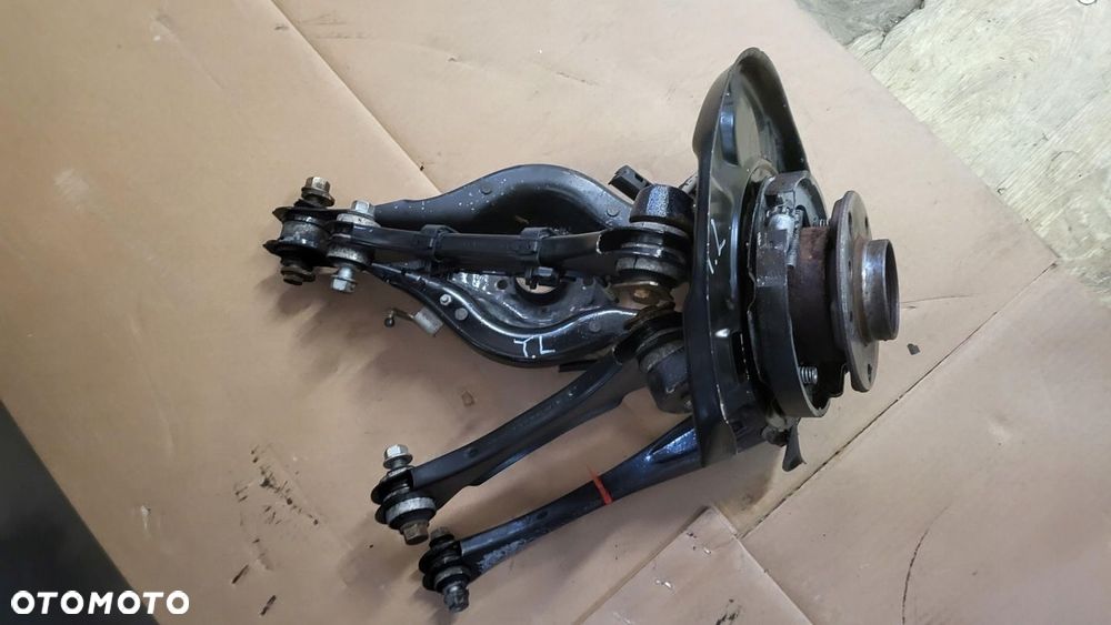Zwrotnica Zawieszenie Tył Lewe BMW 330 D F30 F31 2017 - 4
