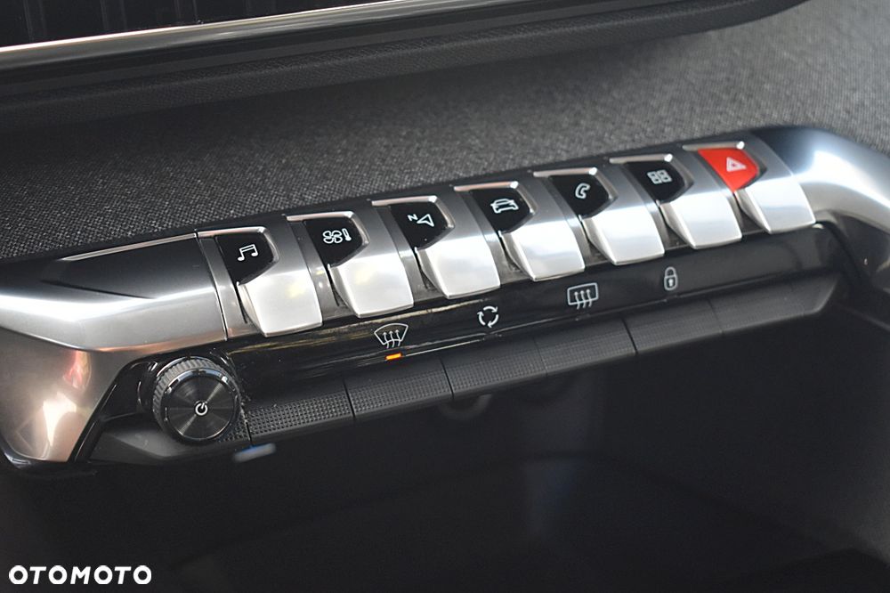Peugeot 3008 BlueHDi 120 EAT6 Stop & Start Allure - 25
