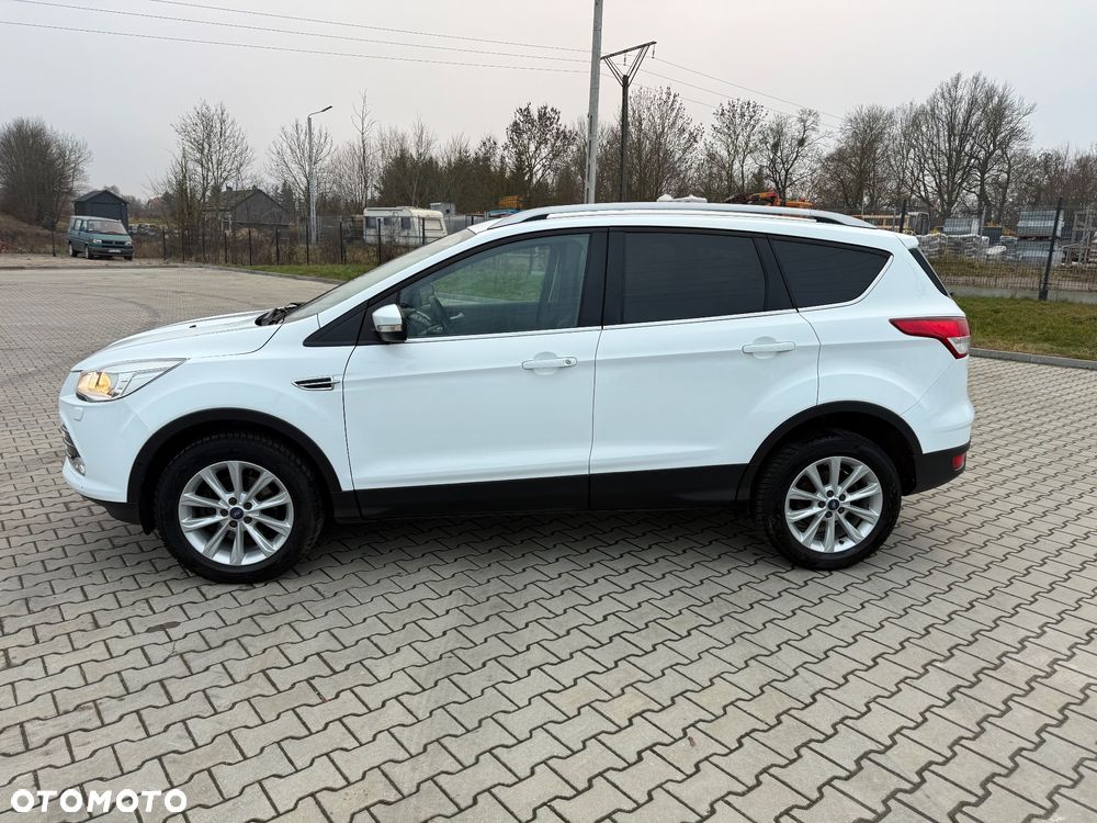 Ford Kuga 1.5 EcoBoost 2x4 Titanium - 5