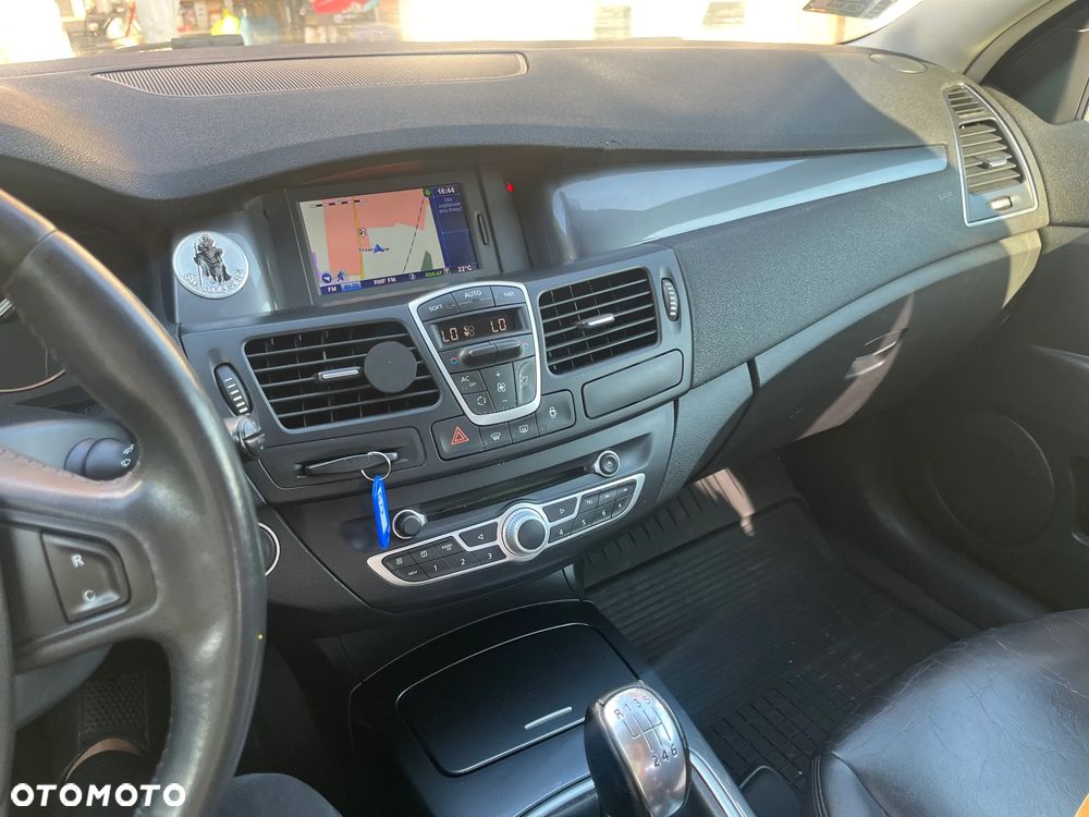 Renault Laguna 2.0 DCi Dynamique - 11