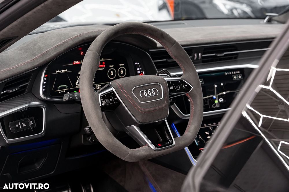 Audi RS7 4.0 TFSI quattro Tiptronic - 32