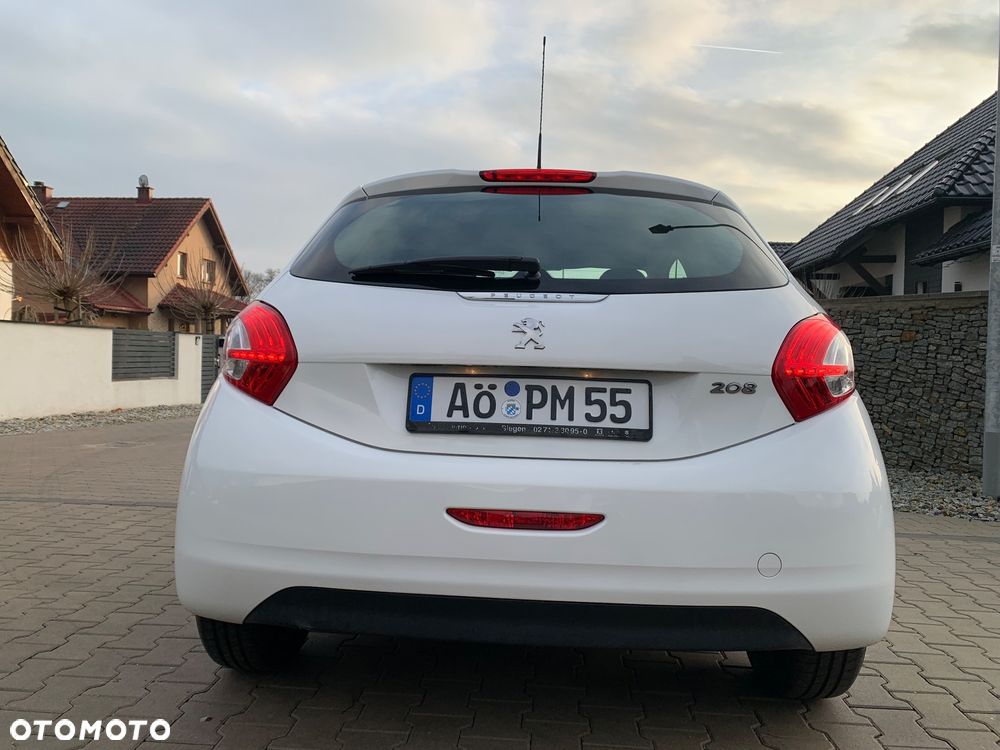Peugeot 208 HDi 68 Like - 10