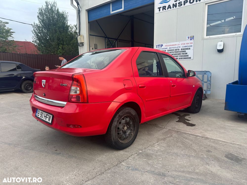 Dacia Logan 2008 photo 2