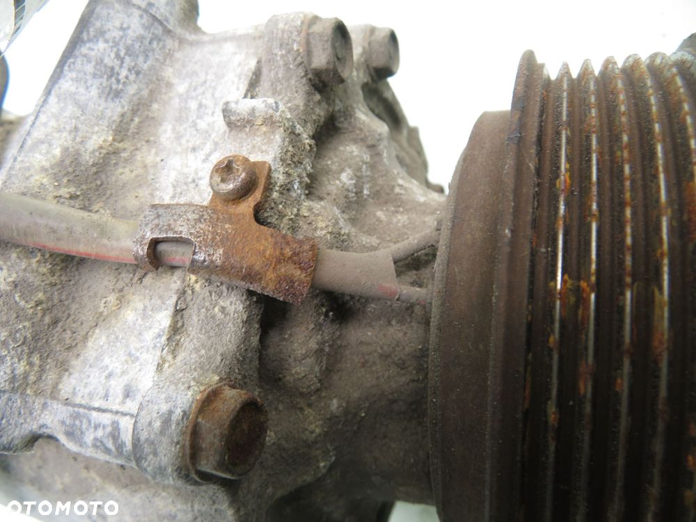 KOMPRESOR KLIMATYZACJI HONDA CIVIC VII 1.4 - 2