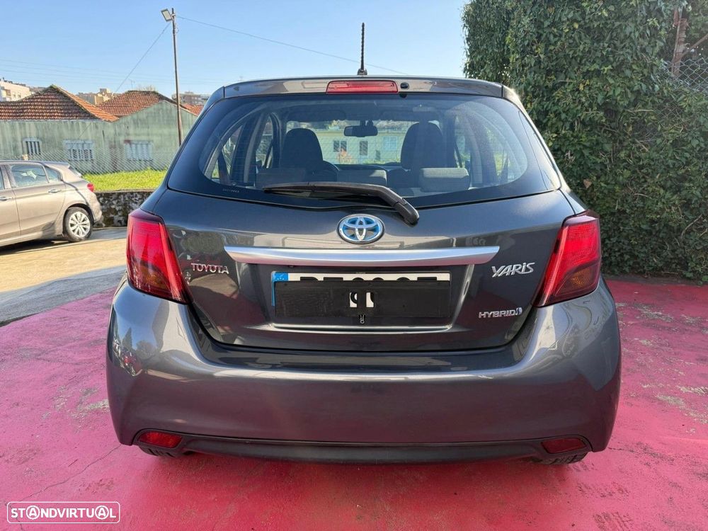 Toyota Yaris 1.5 HSD Comfort - 5