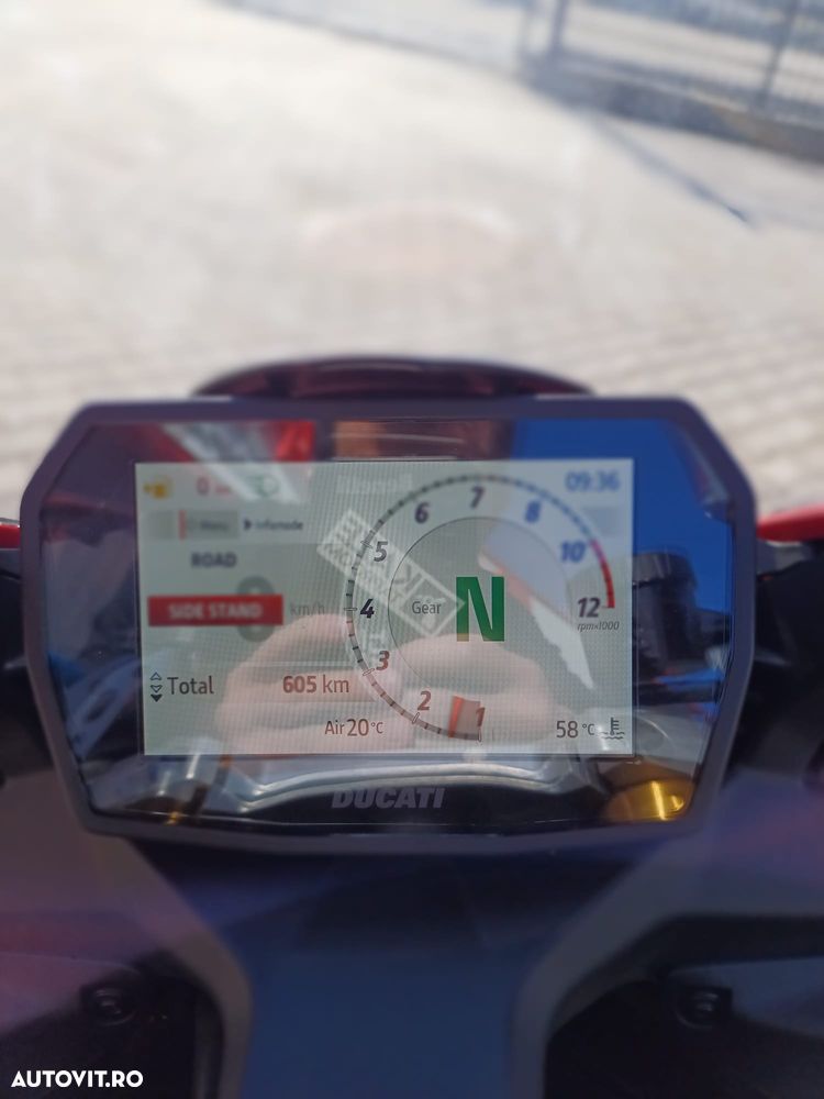 Ducati Panigale V2 - 10