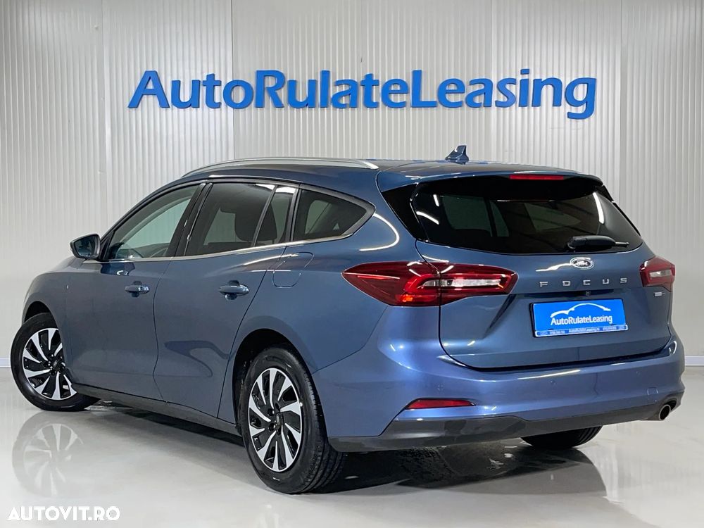 Ford Focus 1.0 EcoBoost Hybrid Aut. TITANIUM - 4