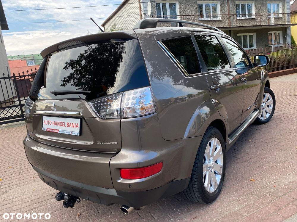 Mitsubishi Outlander 2.0 Intense + 2WD EU5 CVT - 31
