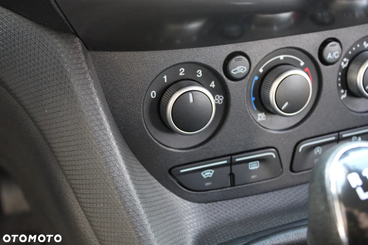 Ford Tourneo Connect 1.0 EcoBoost Start-Stop Trend - 28