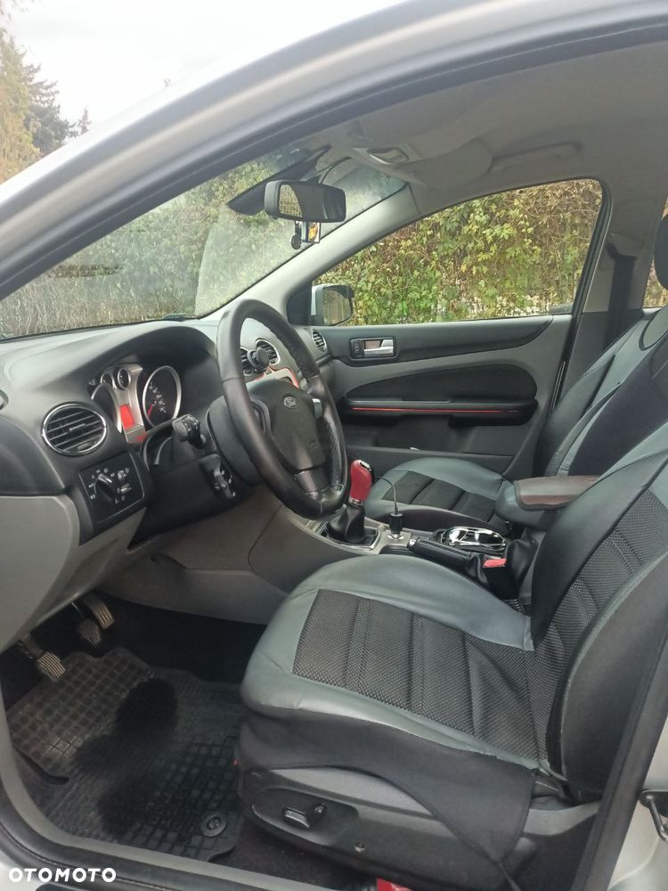 Ford Focus 1.8 TDCi Amber X - 6