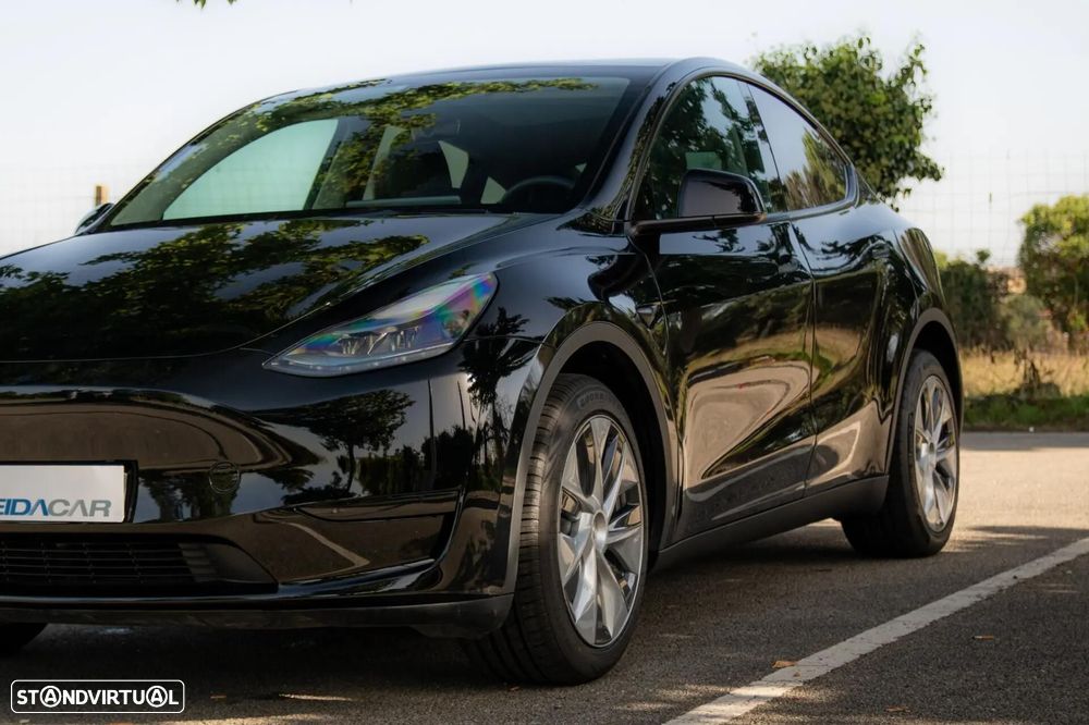 Tesla Model Y RWD - 7