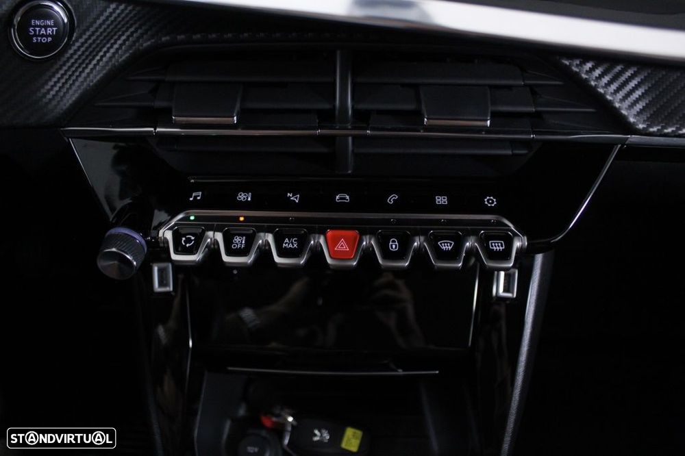 Peugeot 2008 1.2 PureTech Allure - 29