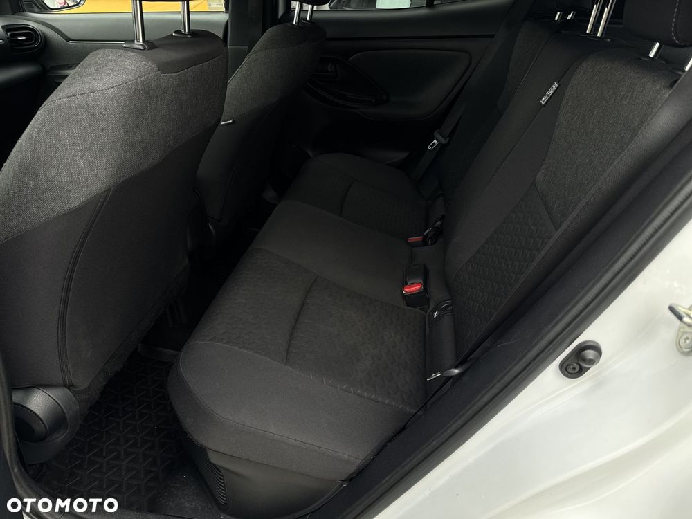 Toyota Yaris Cross Hybrid 1.5 Comfort - 32