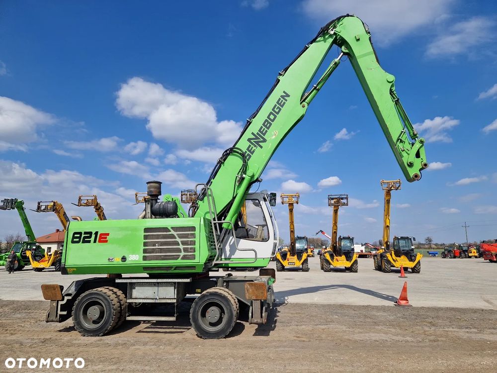 Sennebogen 821E jak FUCHS CAT M500 - 2