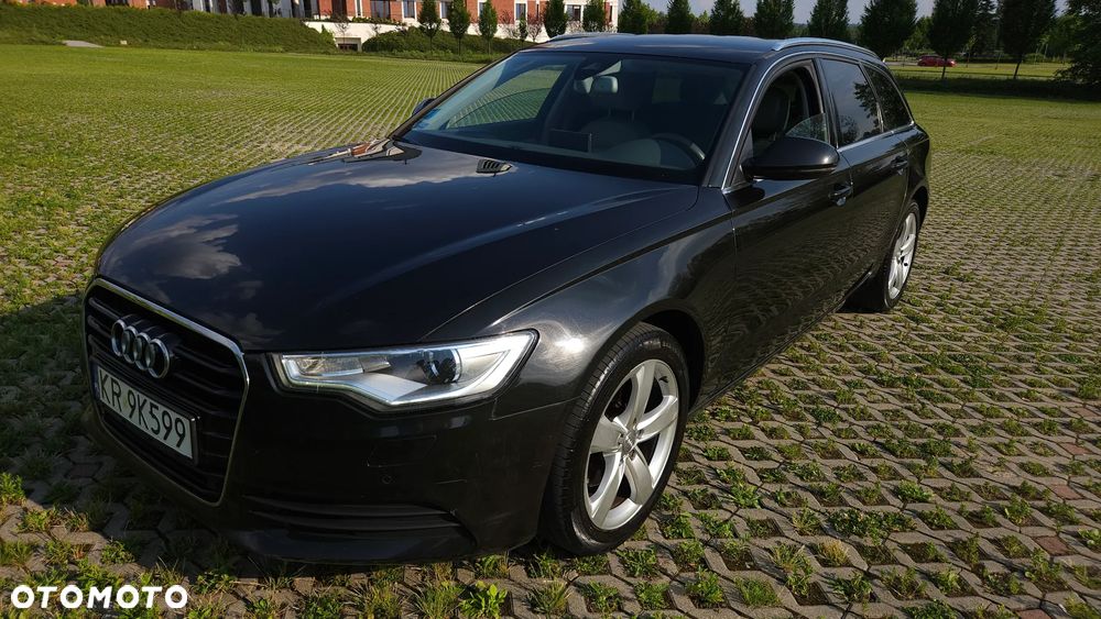 Audi A6 Avant - 1