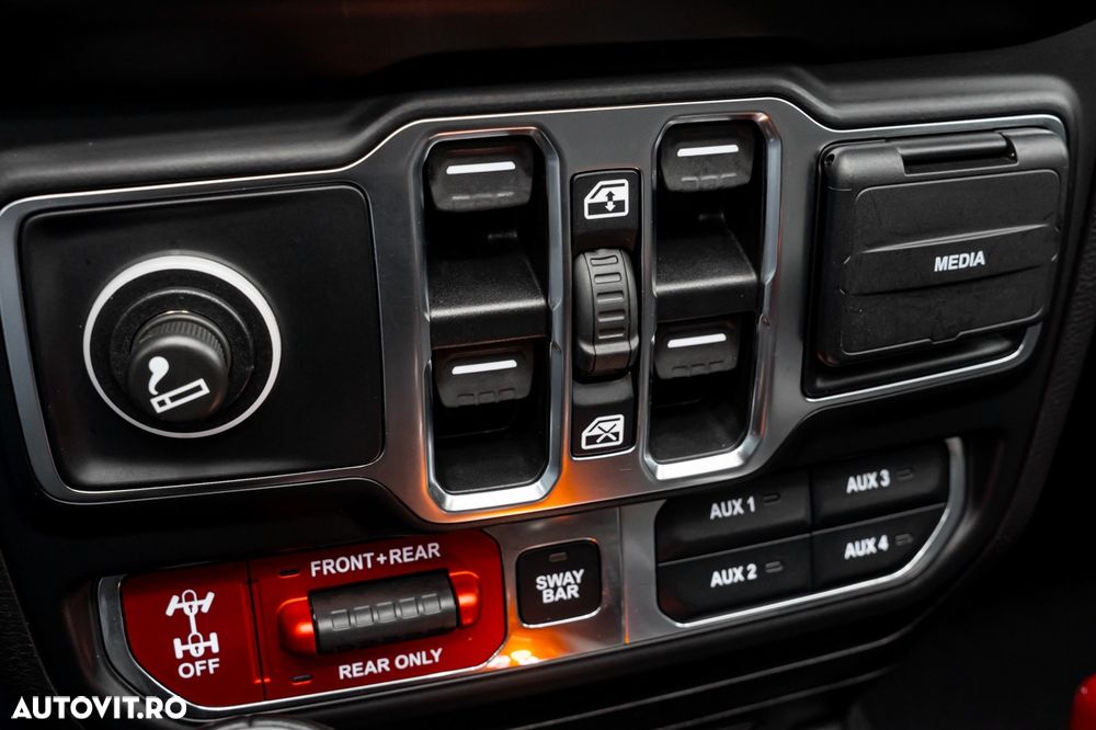 Jeep Wrangler 2.0 4xe Plug-In Hybrid Hardtop Rubicon - 32