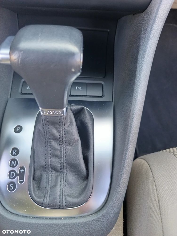 Volkswagen Golf 1.4 TSI DSG Comfortline - 28